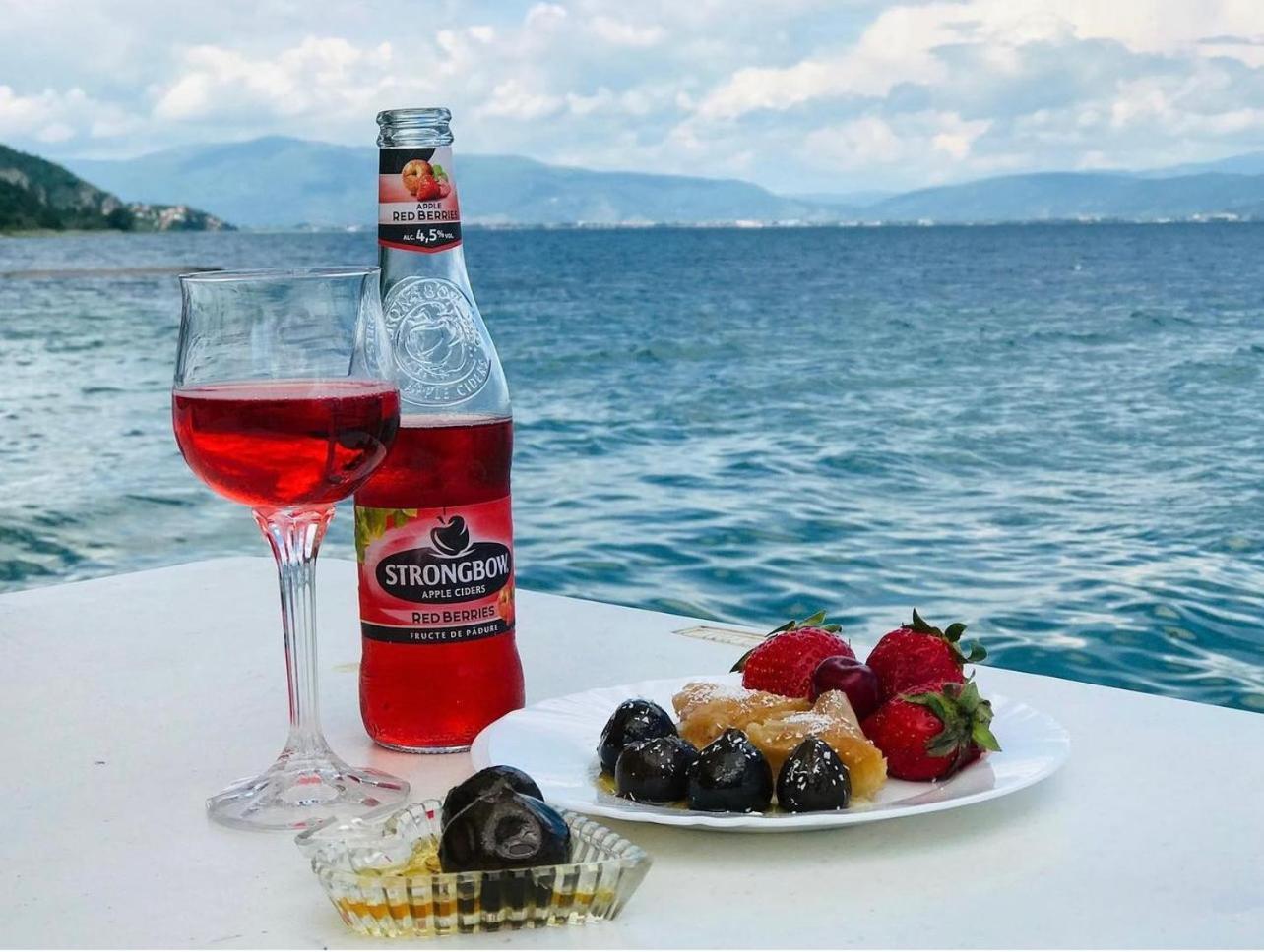 Villa Radozda Struga Luaran gambar