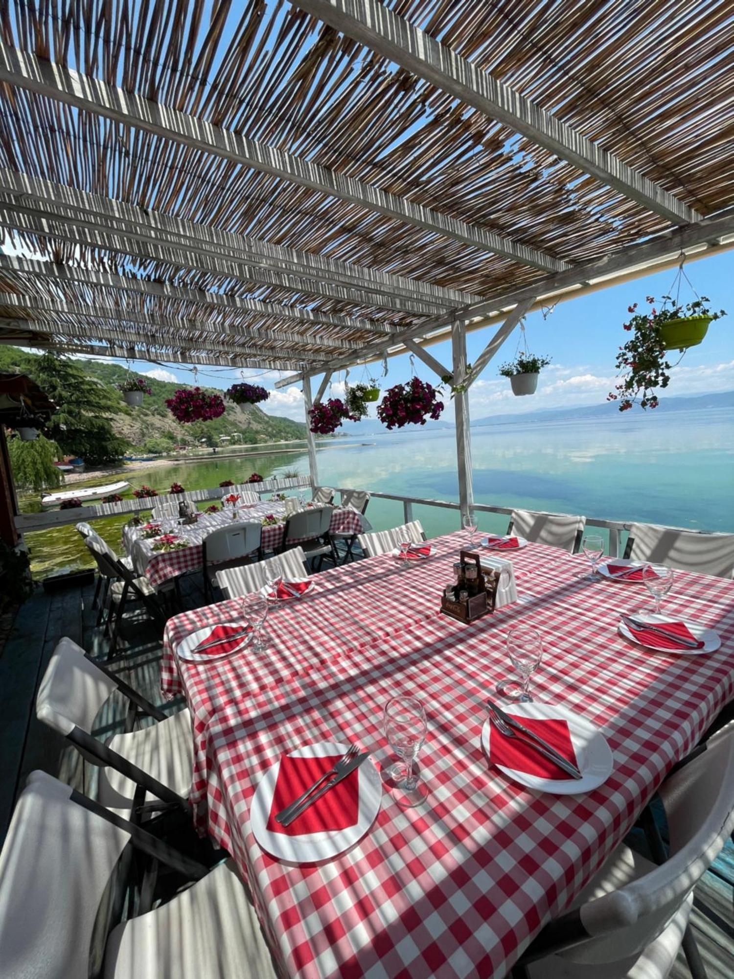 Villa Radozda Struga Luaran gambar
